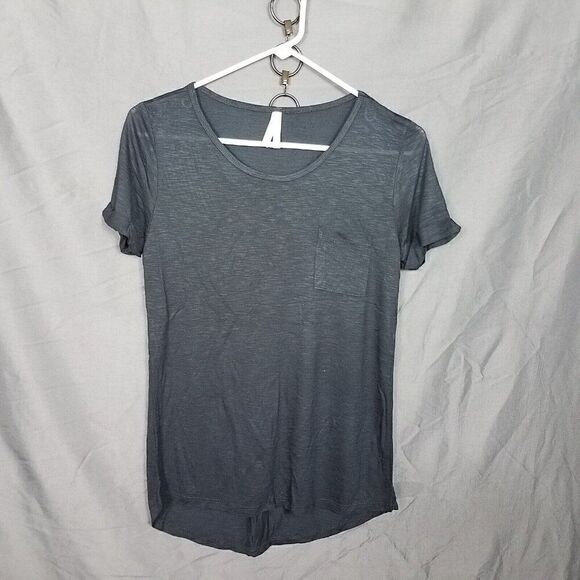 Color Story Large Black High Low Short Sleeve Pocket Tee T Shirt Stretch NWOT - Picture 8 of 10